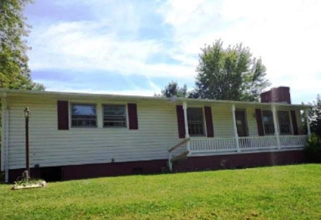 2nd image of 186 Miller Rd