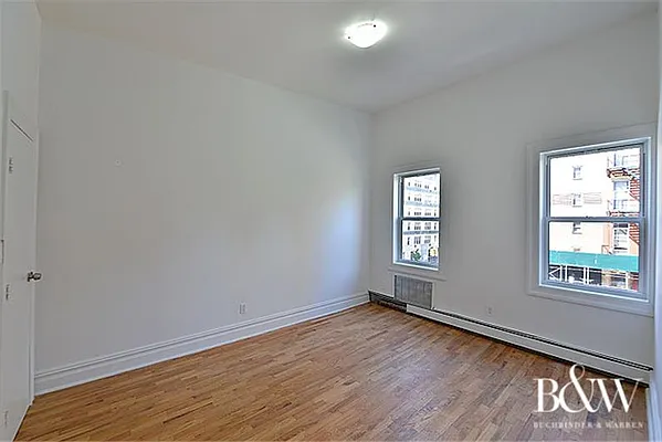 Rented by Buchbinder & Warren | media 12