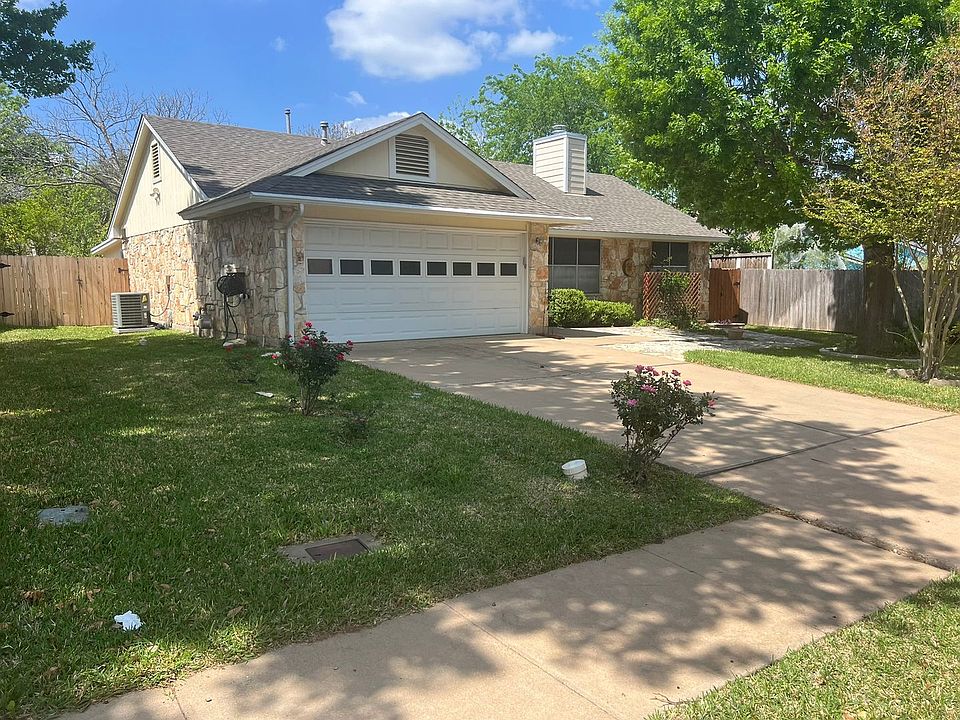 1st image of 8314 Columbia Falls Dr