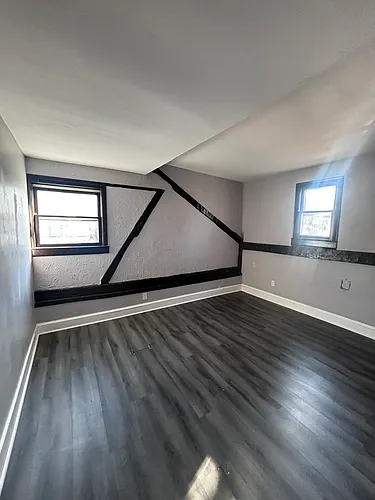 219-221 S Orchard St #5 Photo 1