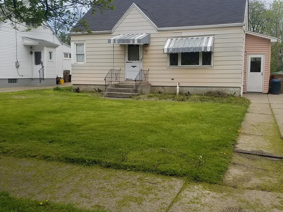 1st image of 76 Park Edge Dr