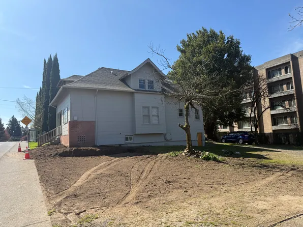 (undisclosed Address), Portland, OR 97202