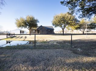 230 Fm 1183, Ennis, TX 75119