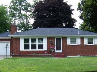 126 Browning Dr, Howell, MI 48843