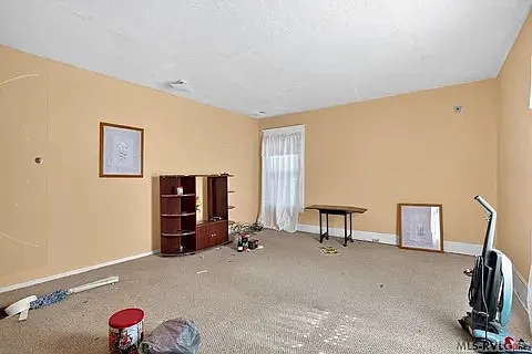 107 W End Blvd — Photo 23