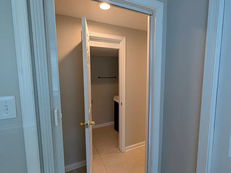 1722 Winding Brook Way — Photo 24