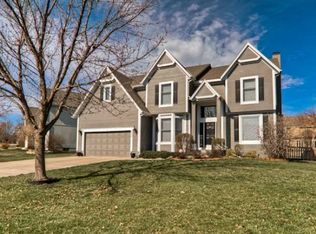 5406 Payne St, Shawnee, KS 66226