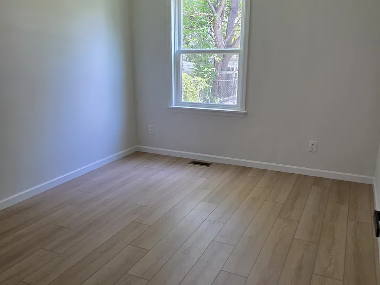 36 Winans Ave — Photo 10
