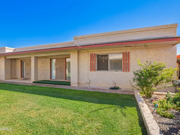 12820 N 113 Avenue #5, Youngtown, AZ 85363