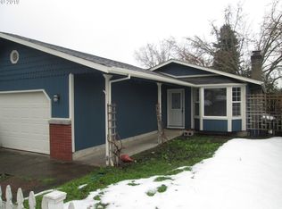 475 49th St, Springfield, OR 97478