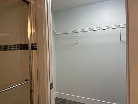 5th image of 45567 Yale Rd #101