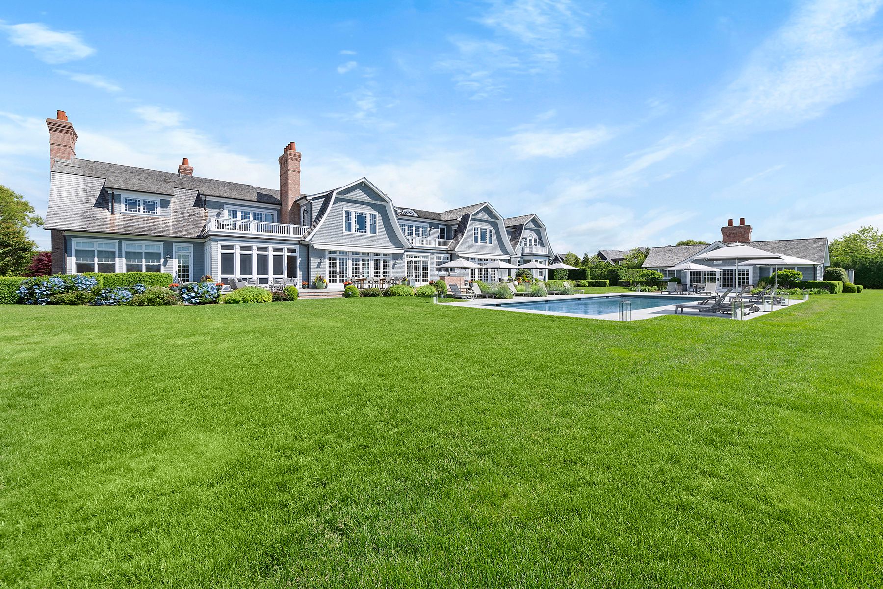 209 Hedges Ln, Sagaponack, NY 11962 Out East