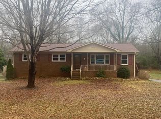 165 Campton Cir, Inman, SC 29349