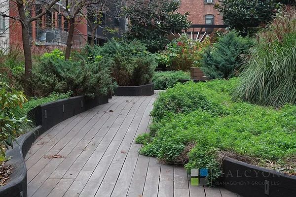 Rented by Halcyon Management Group LLC | media 18