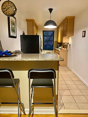 Rented by AZ REALTY NYC LLC | media 37