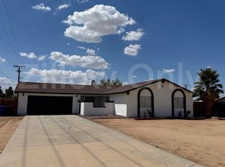 11110 Mohawk Rd, Apple Valley, CA 92308