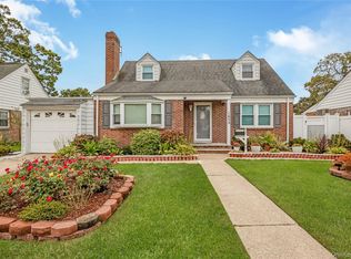 1624 Wales Ave, Baldwin, NY 11510