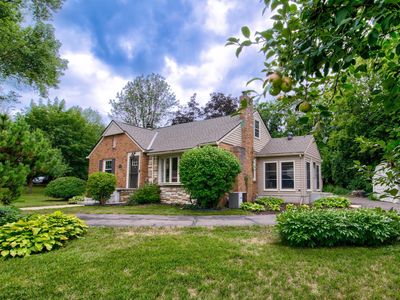 1661 Mayfield Heights Rd, Mendota Heights, MN, 55118
