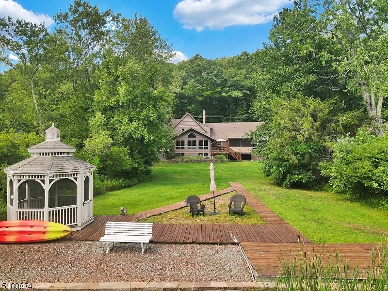 105 Woods Rd, Sandyston, NJ 07826 Zillow