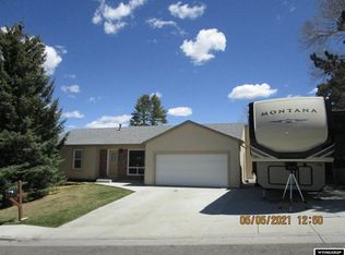 2620 Missouri Ct, Green River, WY 82935
