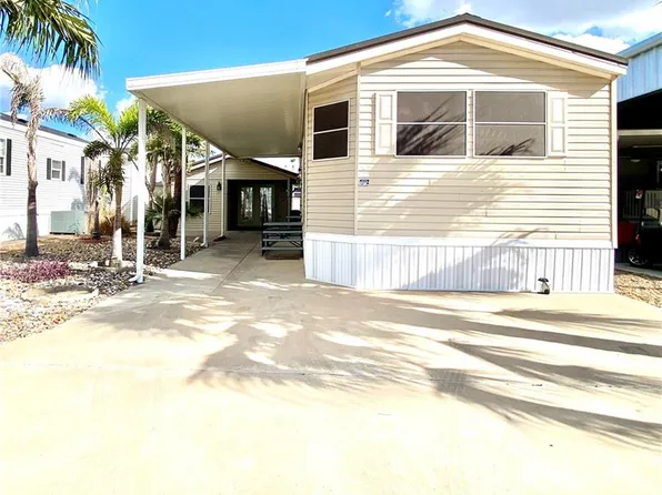 2404 W Bogey Dr, Mission, TX 78572