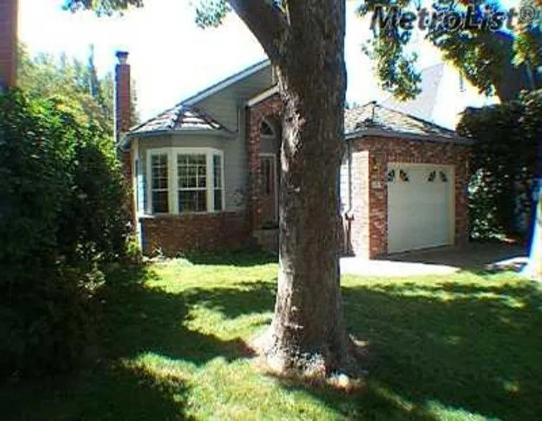 1804 Caramay Way photo 1