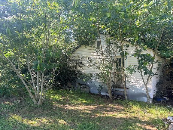 5th image of 3135 Old Waycross Hwy