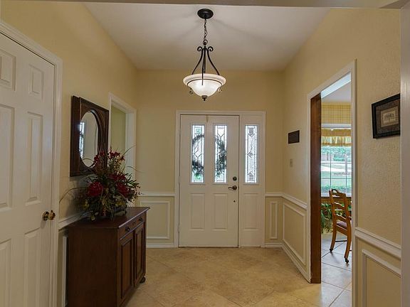 4th image of 8503 Scott Cir