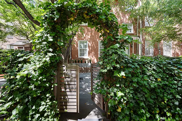 Sold by Brown Harris Stevens | media 15