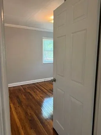 2 bed, $850 — Photo 2