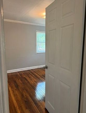 2nd image of 14 Hall St Unit A