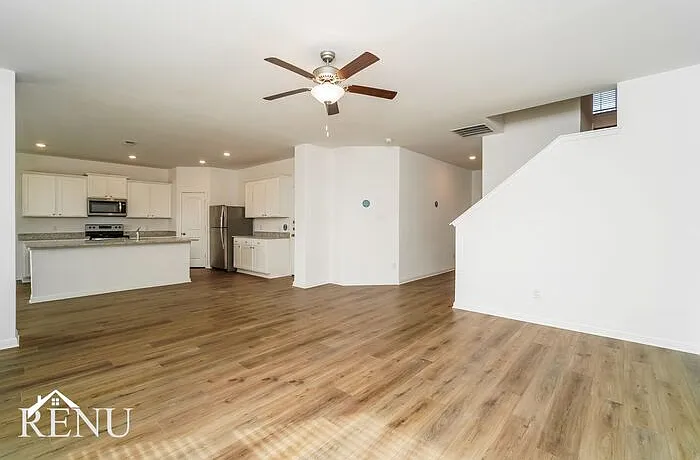 156 Scarborough Bnd — Photo 7
