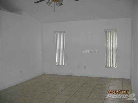 4th image of 17423 Terry Ave