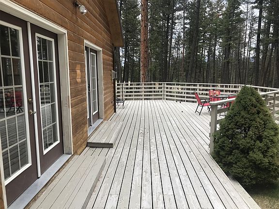 3rd image of 24 Shelter Meadow Ct