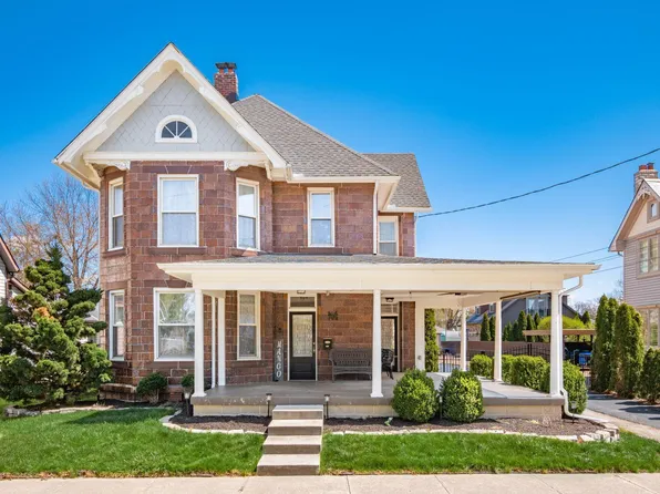 261 N Chillicothe St, Plain City, OH 43064