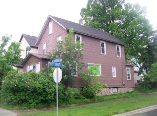 301 Central Ave S, Chisholm, MN 55719