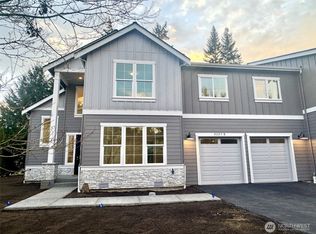 9207 NE 175th St #B, Bothell, WA 98011