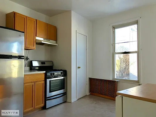 Rented by Native Real Estate LLC | media 7