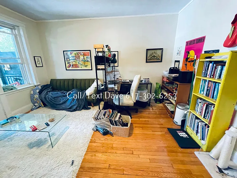 120 Sutherland Rd #7 — Photo 4