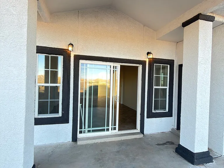 5466 Buffalo Creek Dr — Photo 44