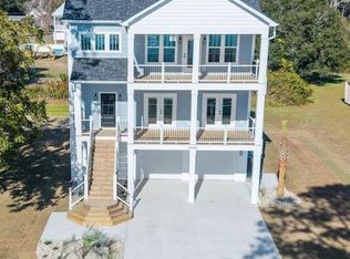 444 Pearson Cir, Newport, NC 28570