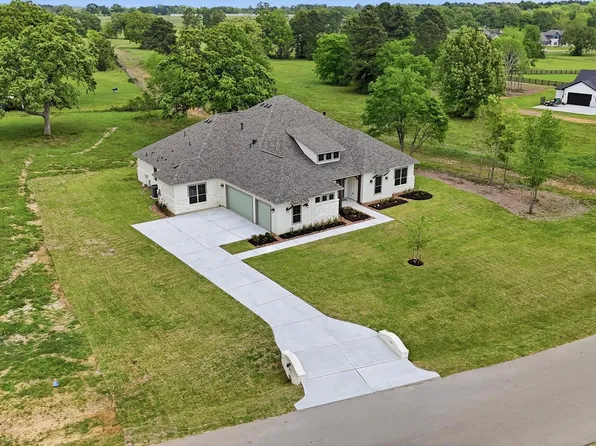 25128 Grace Vista Way, Montgomery, TX 77356