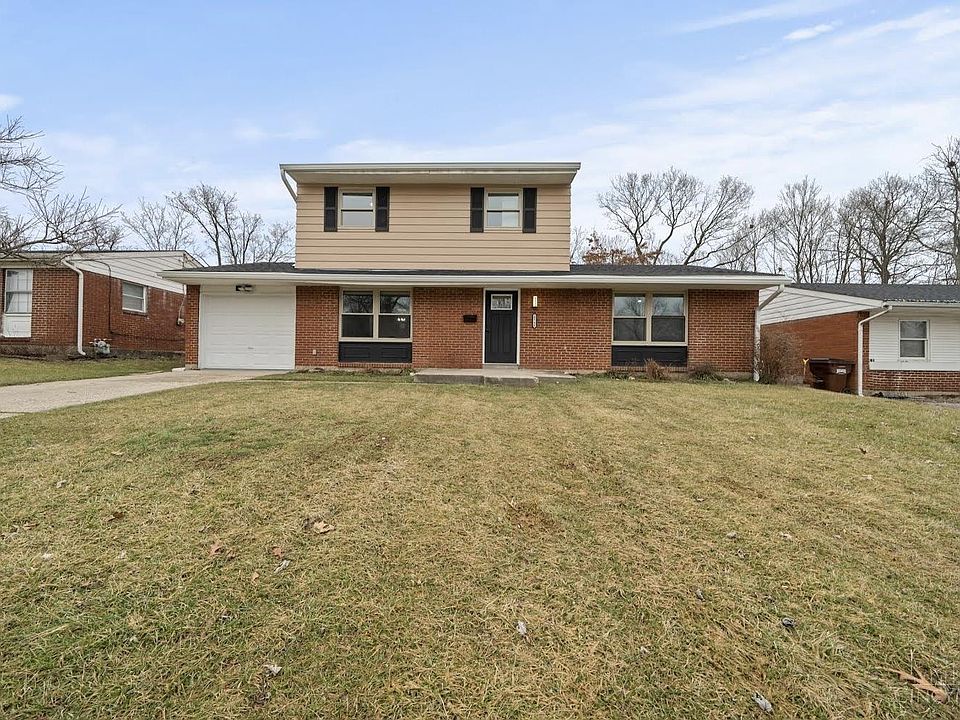 1st image of 10796 Maplehill Dr