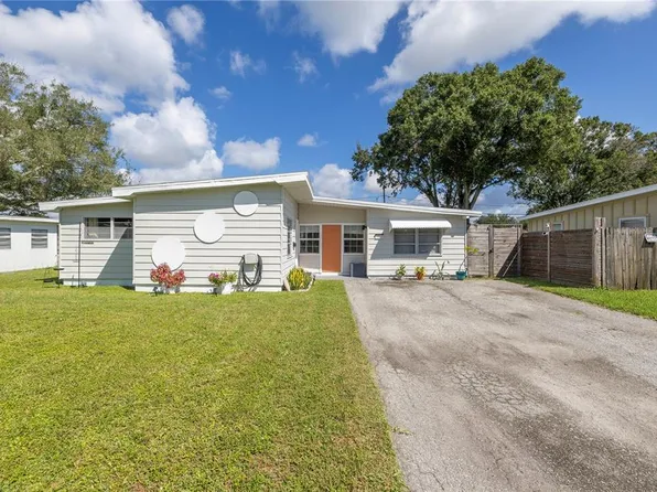 1043 60th Ave N, Saint Petersburg, FL 33703