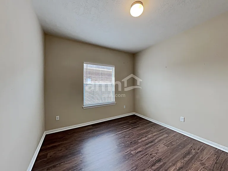 28914 Hidden Lake Ct W — Photo 15