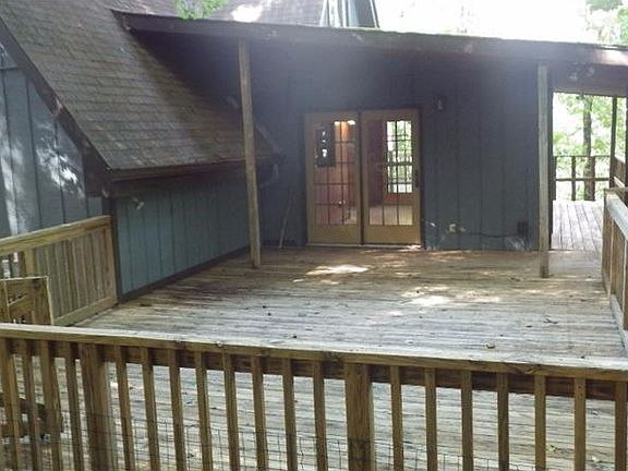 5th image of 472 Glenridge Dr