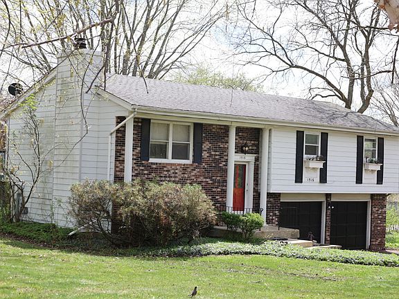 2nd image of 1516 W Sudeenew Dr