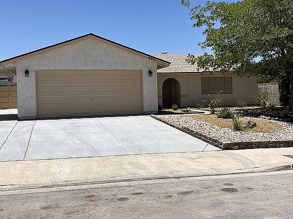 4th image of 621 Mosswood Dr
