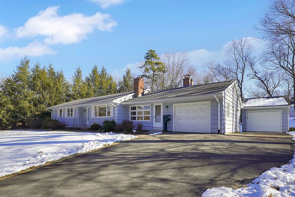 51 Village Dr, Longmeadow, MA 01106 | Zillow