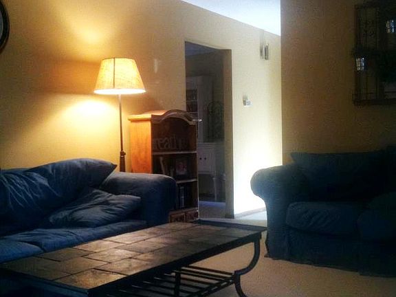 5th image of 49 Bernwood Dr